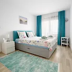 Sea Sunrise, Complex Carpe Diem, Free Parking Апартамент Балчик